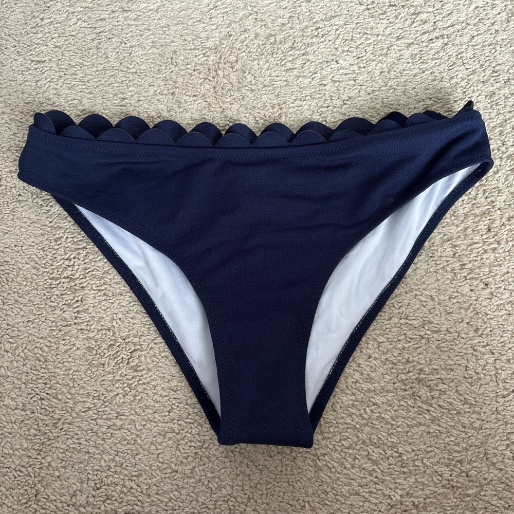 Cupshe Dark Blue Scalloped Bikini Bottom